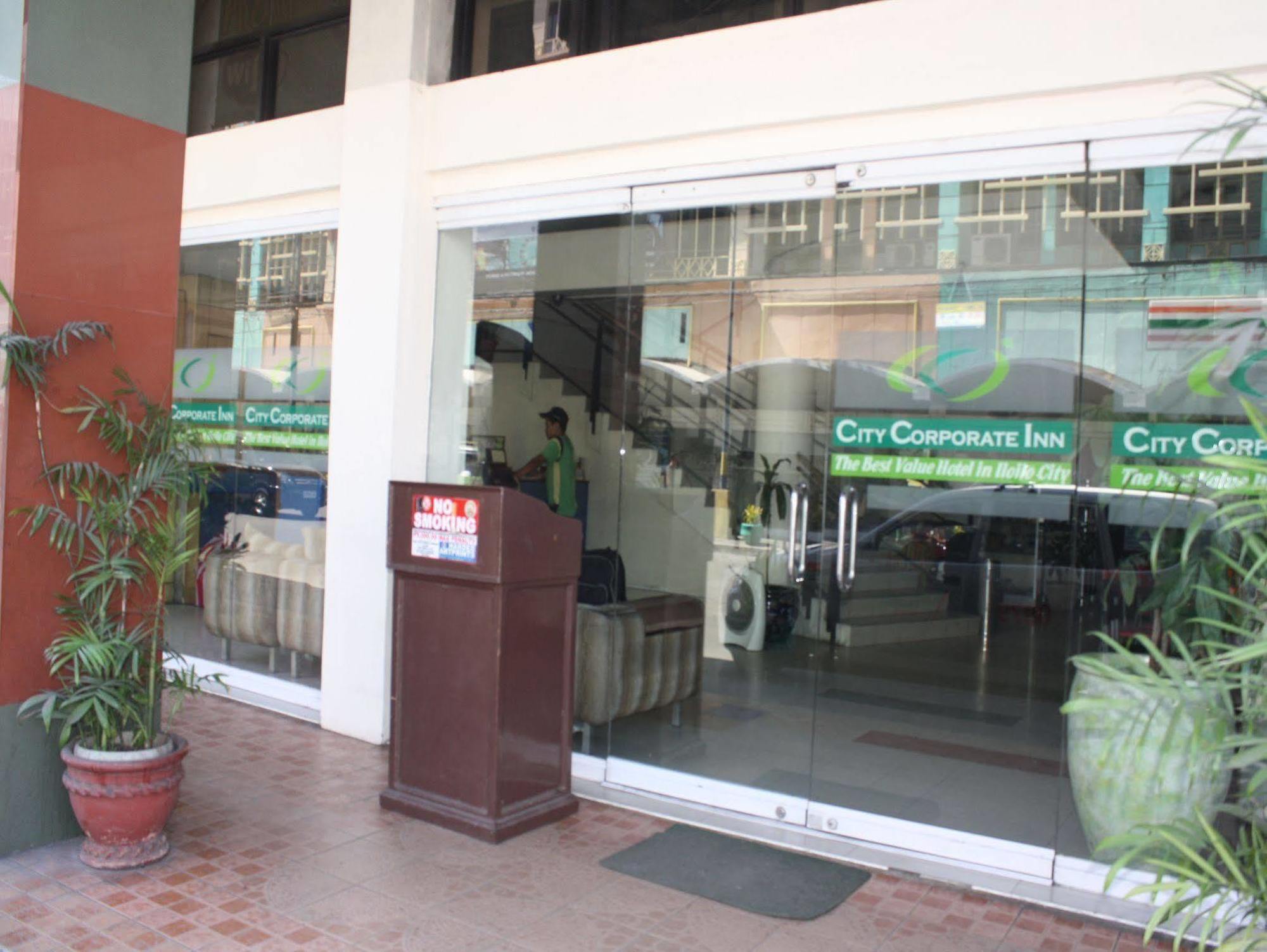 City Corporate Inn Iloilo City Exteriér fotografie